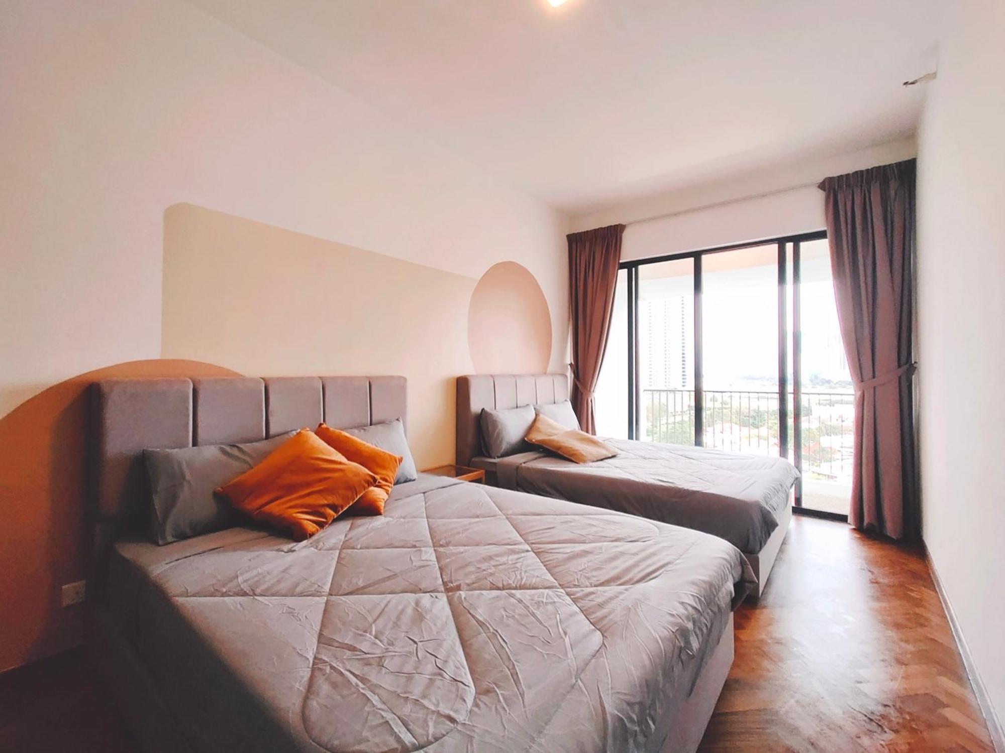 The Landmark By Katana 3Br To 4Br Luxury Seaview Landmark Homestay At Gurney 15-16Pax 无敌海景套房 Tanjung Tokong Extérieur photo