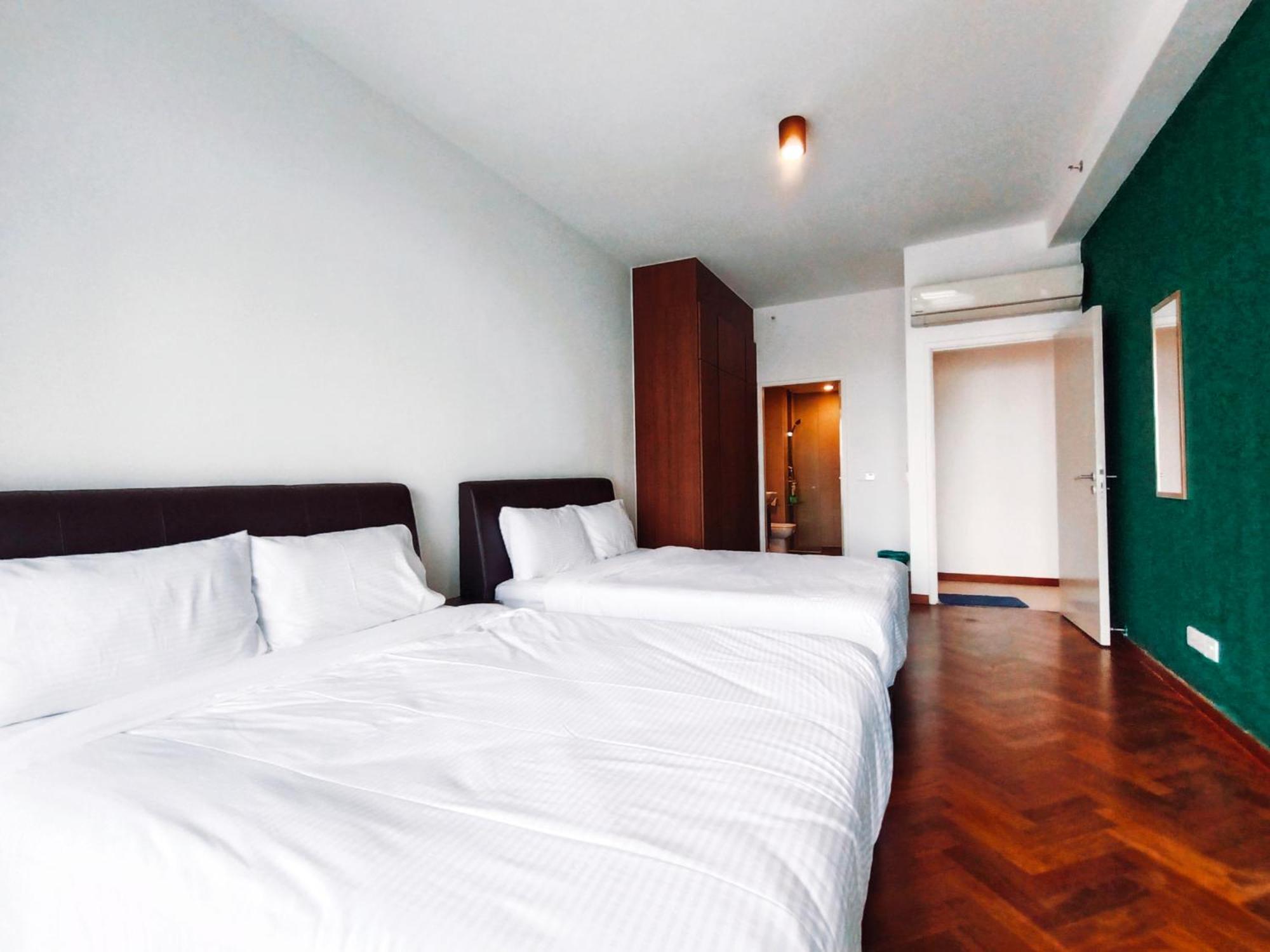 The Landmark By Katana 3Br To 4Br Luxury Seaview Landmark Homestay At Gurney 15-16Pax 无敌海景套房 Tanjung Tokong Extérieur photo